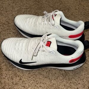 Nike InfinityRN 4 Men's Road Running Shoes - White and Red SIZE 12